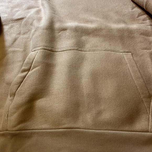 VANS brands, light brown cush comfy hoodie with kangaroo pocket, so soft - Picture 4 of 10
